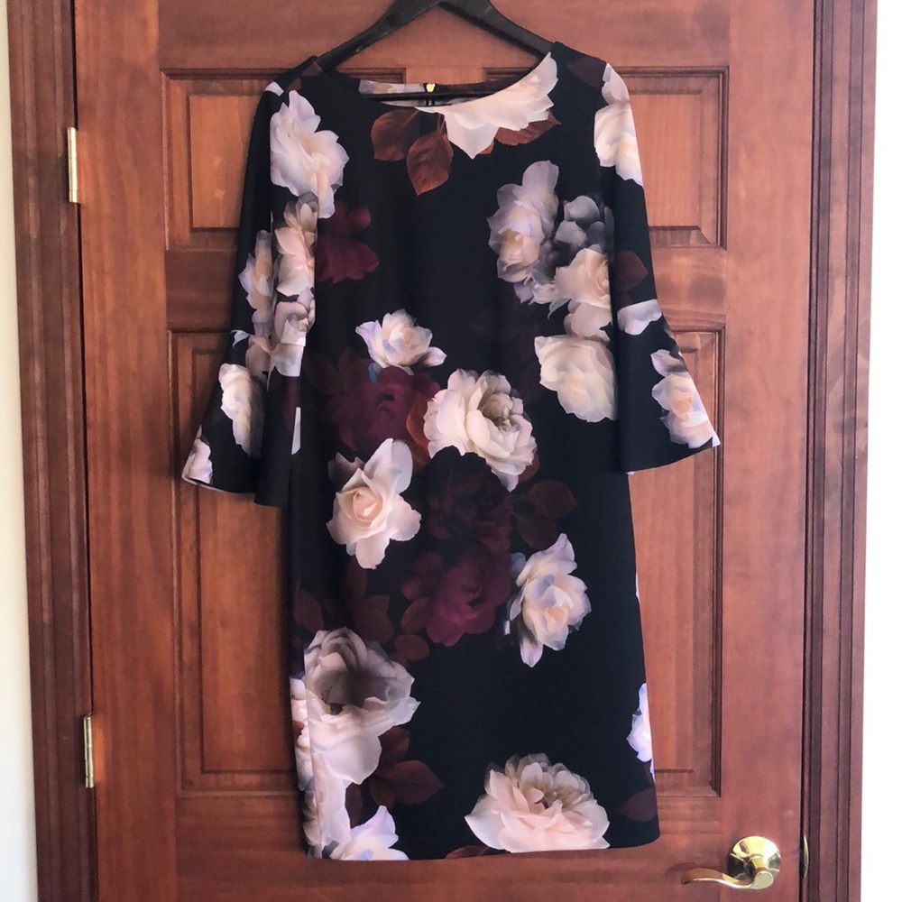 Beautiful floral Calvin Klein Dress